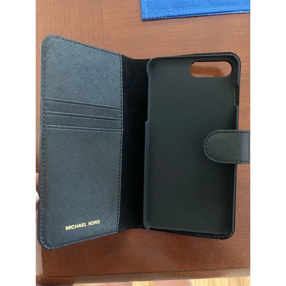 Michael Kors iPhone 7 / 8 Plus Leather Phone Folio Wallet Case - Picture 2 of 5